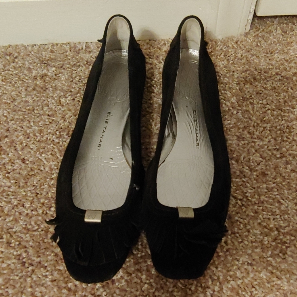 Elie Tahari Suede moccasins